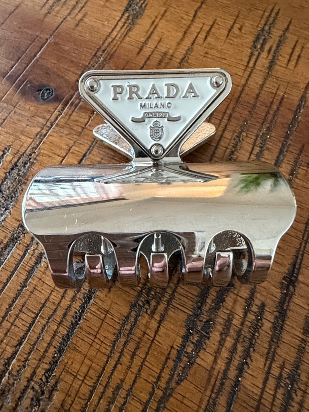 PRADA
authentic Silver and white Metal Hair Clip – Women’s Luxury Accessory